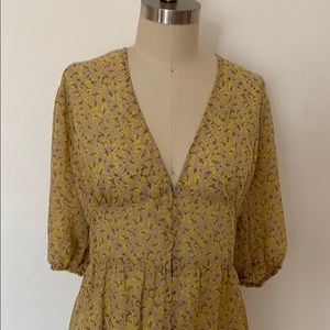 Wild Fable  sheer yellow /beige floral size XXL